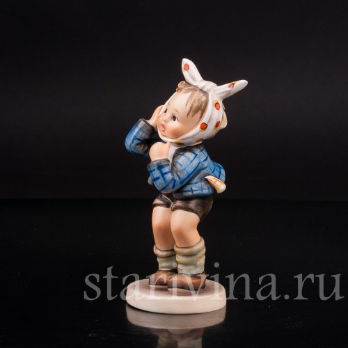 Фигурка из фарфора Мальчик с больным зубом Goebel, Германия, 1951 г.