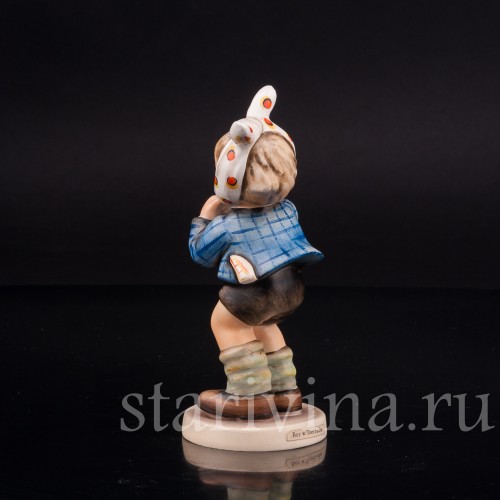 Фигурка из фарфора Мальчик с больным зубом Goebel, Германия, 1951 г.