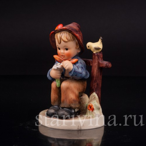 Фигурка малтчика из фарфора Гадание, Goebel, Германия, 1950-72 гг.