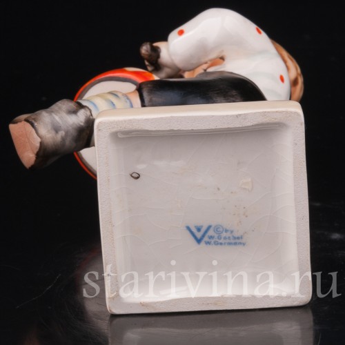 Фарфоровая фигурка Юный барабанщик, Goebel, Германия.