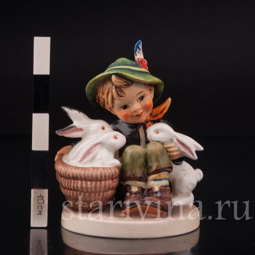 Фигурка из фарфора Мальчик с кроликами, Goebel, Германия, 1960-72гг.