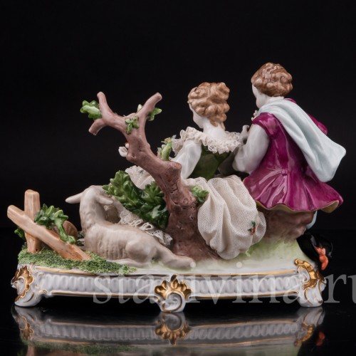 Фарфоровая статуэтка Пара с овечкой, кружевная, Unterweissbach, Германия, 1958-76 гг.