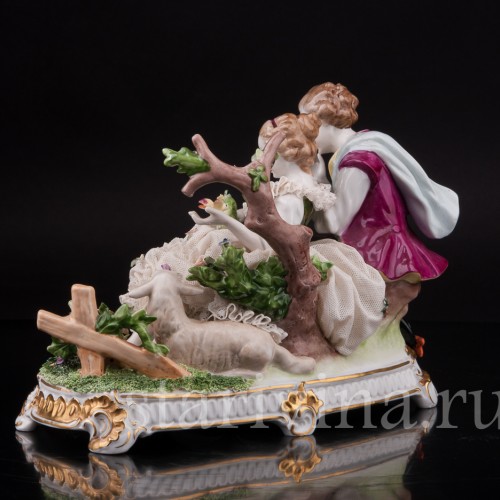 Фарфоровая статуэтка Пара с овечкой, кружевная, Unterweissbach, Германия, 1958-76 гг.