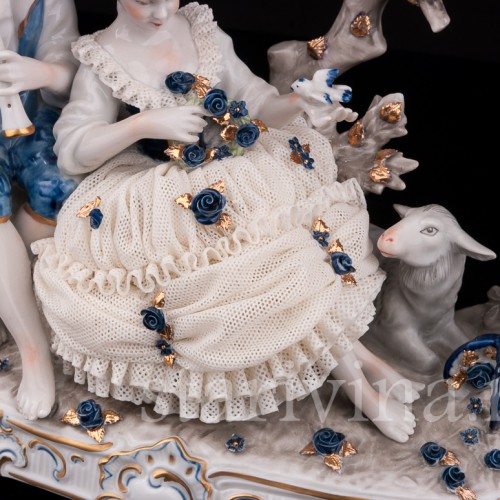 Фарфоровая статуэтка Пара с овечкой, кружевная, Unterweissbach, Германия, 1980 гг.