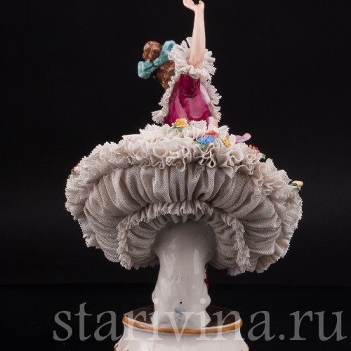 Фарфоровая статуэтка Танцовщица, кружевная, Ackermann & Fritze, Германия, пер. пол. 20 в.
