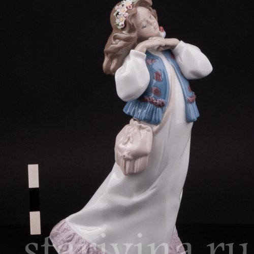 Статуэтка из фарфора Девушка с птичкой, Lladro, Испания, 1997 г.