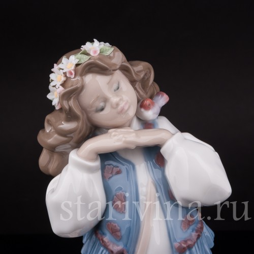 Статуэтка из фарфора Девушка с птичкой, Lladro, Испания, 1997 г.