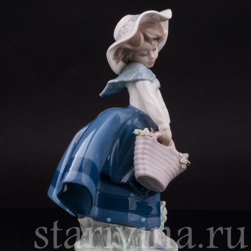 Фарфоровая фигурка Девочка в шляпке, Lladro, Испания, вт. пол. 20 века.