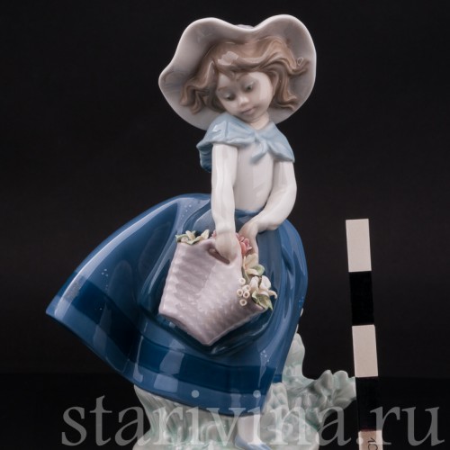 Фарфоровая фигурка Девочка в шляпке, Lladro, Испания, вт. пол. 20 века.