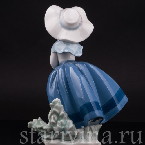 Фарфоровая фигурка Девочка в шляпке, Lladro, Испания, вт. пол. 20 века.