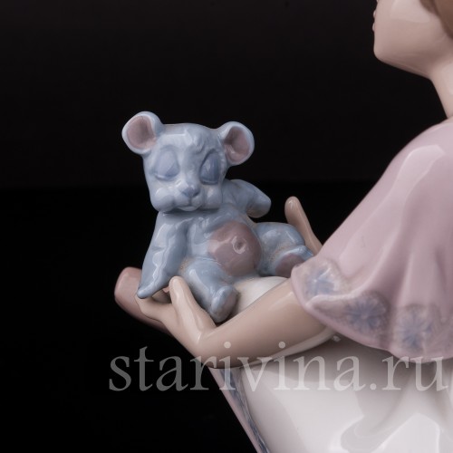 Фигурка из фарфора Девочка с мишкой, Lladro, Испания, 1993 г.