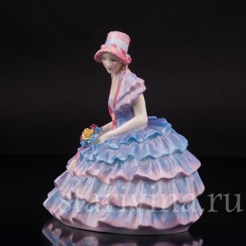 Фигурка из фарфора Хлоя, девушка с цветами, Royal Doulton, Великобритания, 1931-49 гг.