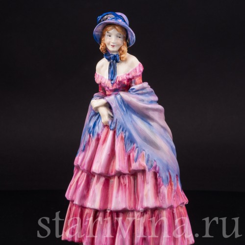Статуэтка девушки из фарфора Викторианская леди, Royal Doulton, Великобритания, 1925-27 гг.