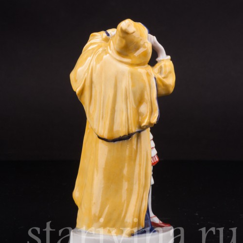 Статуэтка девушки из фарфора Коломбина, Karl Ens, Германия, 1920-30 гг.