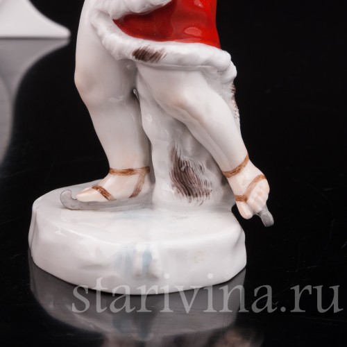 Статуэтка путти из фарфора Аллегория зимы, Meissen, Германия, сер. 19 - нач. 20 вв.