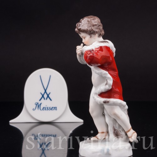 Статуэтка путти из фарфора Аллегория зимы, Meissen, Германия, сер. 19 - нач. 20 вв.