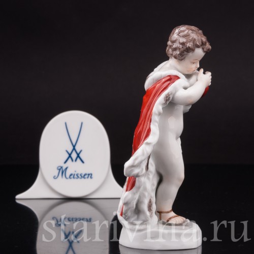 Статуэтка путти из фарфора Аллегория зимы, Meissen, Германия, сер. 19 - нач. 20 вв.