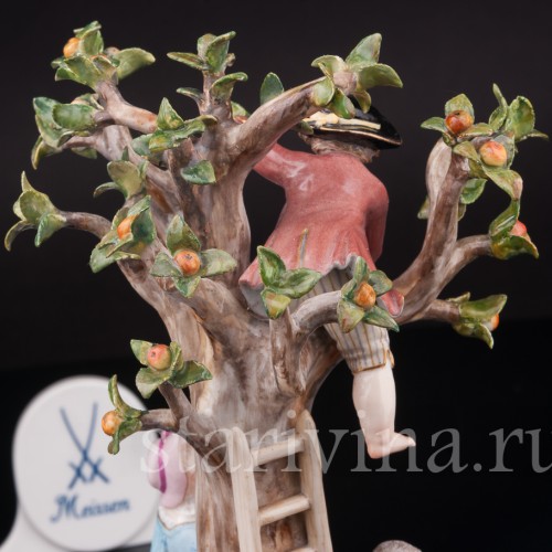 Композиция из фарфора Сбор яблок, Meissen, Германия, сер. 19 - нач. 20 вв.