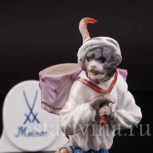 Фарфоровая статуэтка Обезьяна с барабанами, Meissen, Германия, 1951 г.