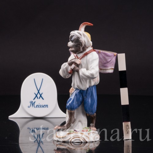 Фарфоровая статуэтка Обезьяна с барабанами, Meissen, Германия, 1951 г.