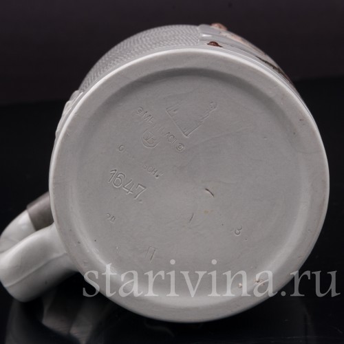 Старинная пивная кружка Фермер с поднятой кружкой, Villeroy & Boch, Германия, 1894 г.