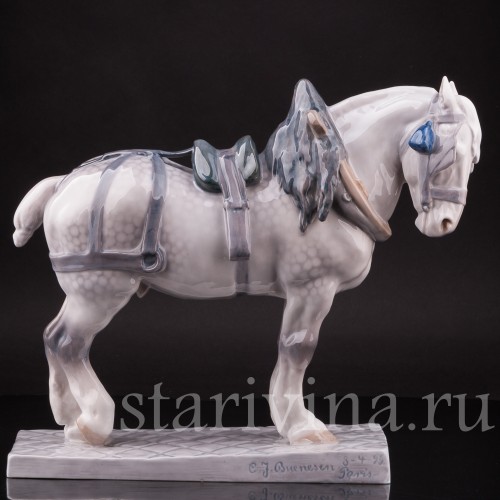Фарфоровая статуэтка лошади Першерон, Royal Copenhagen, Дания, 1955 год.