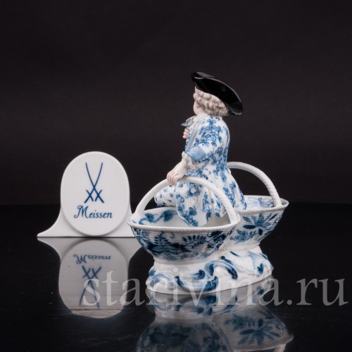 Фарфоровая статуэтка Мальчик с корзинами, Meissen, Германия, сер.19 - нач. 20 вв.