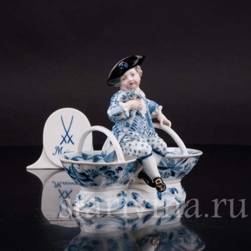 Фарфоровая статуэтка Мальчик с корзинами, Meissen, Германия, сер.19 - нач. 20 вв.