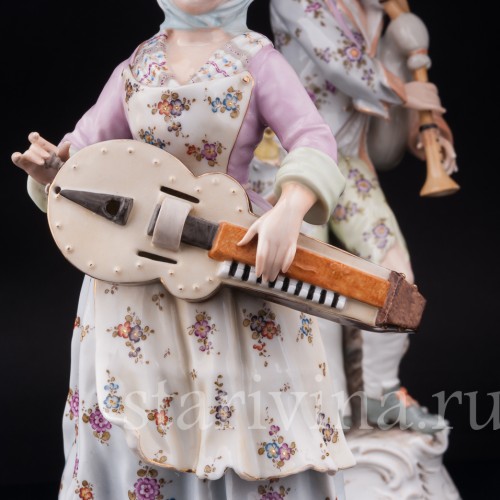 Фарфоровые статуэтки Странствующие музыканты, Volkstedt, Германия, кон. 19 в.