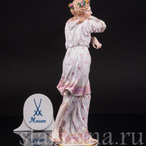 Фарфоровая статуэтка Гора, одна из дочерей Зевса и Фемиды, Meissen, Германия, пер. пол. 19 в.