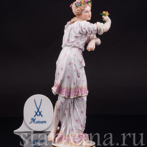 Фарфоровая статуэтка Гора, одна из дочерей Зевса и Фемиды, Meissen, Германия, пер. пол. 19 в.