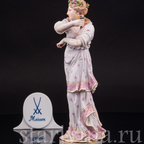 Фарфоровая статуэтка Гора, одна из дочерей Зевса и Фемиды, Meissen, Германия, пер. пол. 19 в.