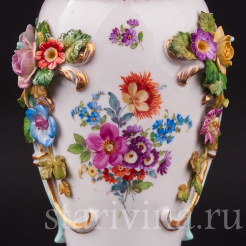 Декоративная фарфоровая Ваза с птичкой, Volkstedt, Германия, 19 в.