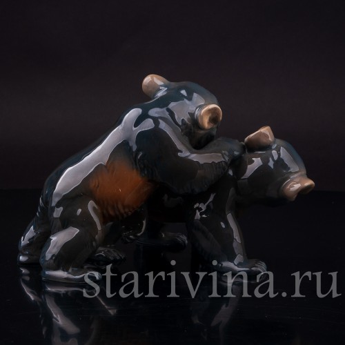 Статуэтка из фарфора Играющие медвежата, Rosenthal, Германия, 1944 год.