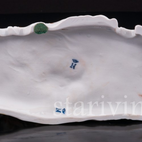 Фарфоровая статуэтка Путти, играющие с козлом Ernst Bohne Sohne, Германия, нач. 20 века.