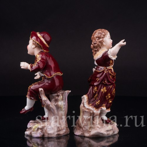 Парные фарфоровые статуэтки Танцующие дети, Volkstedt, Германия, кон. 19 в.