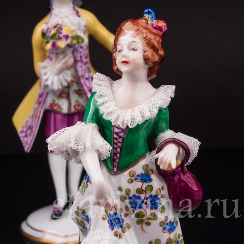 Фарфоровые статуэтки Галантая пара, кружевная, Volkstedt, Германия, вт. пол. 20 в.