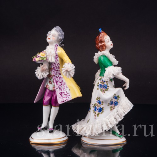 Фарфоровые статуэтки Галантая пара, кружевная, Volkstedt, Германия, вт. пол. 20 в.