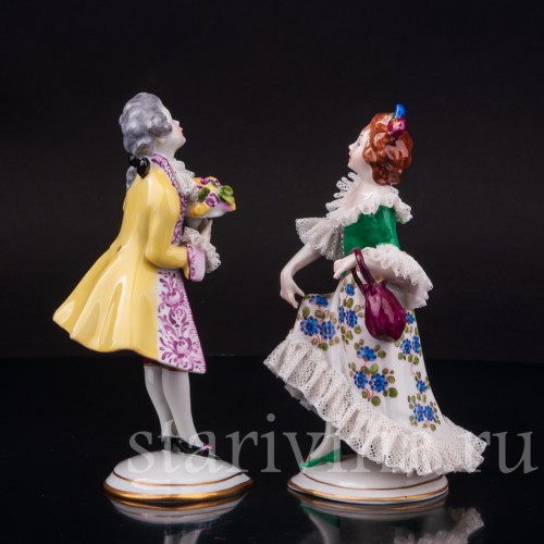 Фарфоровые статуэтки Галантая пара, кружевная, Volkstedt, Германия, вт. пол. 20 в.