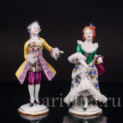 Фарфоровые статуэтки Галантая пара, кружевная, Volkstedt, Германия, вт. пол. 20 в.
