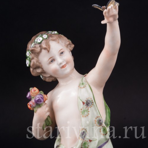 Фарфоровая статуэтка Аллегория весны, малыш с бабочкой, Dressel, Kister & Co, Германия, нач. 20 в.