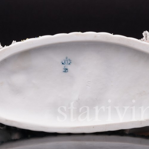 Девочки на качелях, кружевная, Sitzendorf, Германия, сер. 20 в