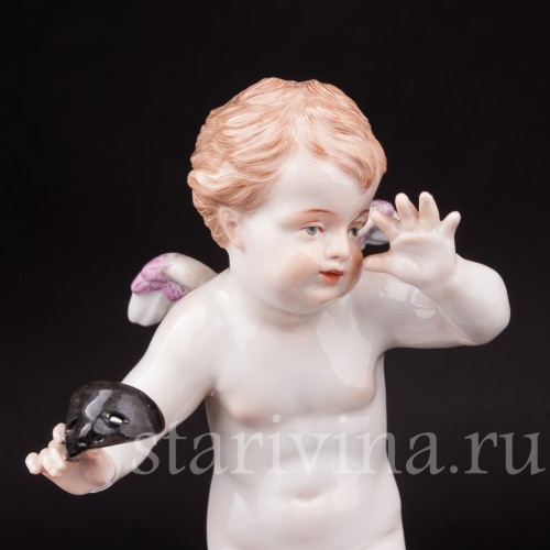 Фарфоровая статуэтка Купид с театральной маской, Meissen, Германия, кон. 19 - нач. 20 вв.