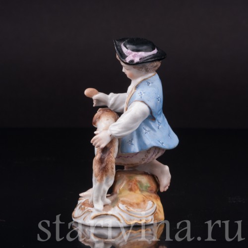 Фигурка из фарфора Мальчик, играющий с собакой, миниатюра, Richard Eckert & Co, Германия, 1906-08 гг.