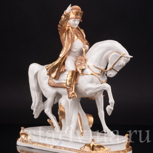Фарфоровая композиция Памятник Наполеону в Шербурге, Scheibe-Alsbach, Германия, пер. пол. 20 в.