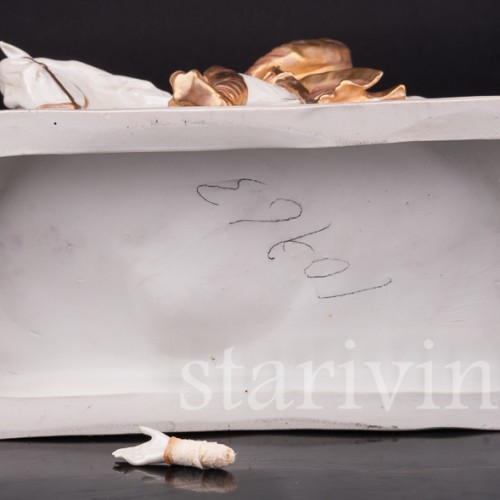 Фарфоровая композиция Памятник Наполеону в Шербурге, Scheibe-Alsbach, Германия, пер. пол. 20 в.