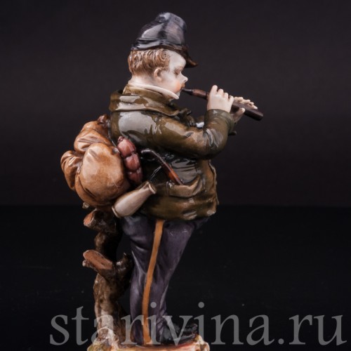 Фигурка из фарфора Музыкант с гобоем, Дрезден, Германия, нач. 20 в.