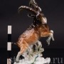 Фарфоровая статуэтка Горный козёл с ящерицей, Karl Ens, Германия, сер. 20 в.
