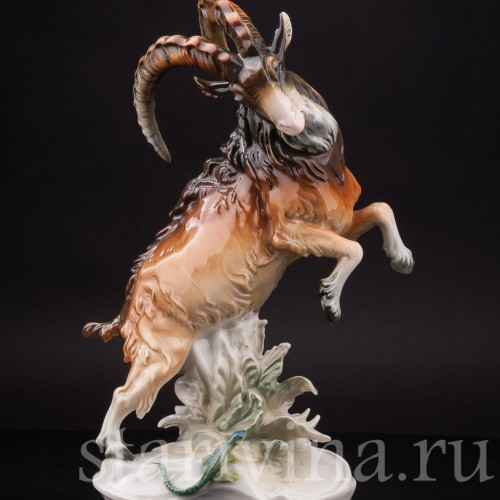 Фарфоровая статуэтка Горный козёл с ящерицей, Karl Ens, Германия, 1920-30 гг.