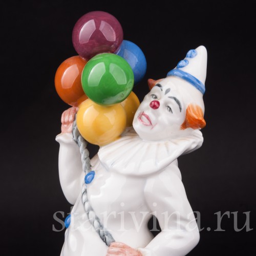 Фарфоровая статуэтка Клоун с воздушными шарами, Royal Doulton, Великобритания, 1985 г.